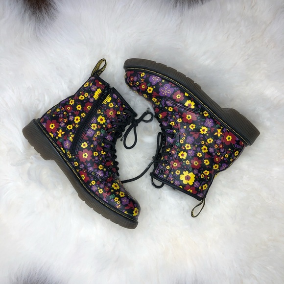 Dr. Martens Other - Dr. Martens Delaney floral print (big girl) boots